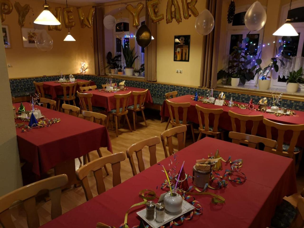Gasthof Zum Alten Schulmeister Harra المظهر الخارجي الصورة